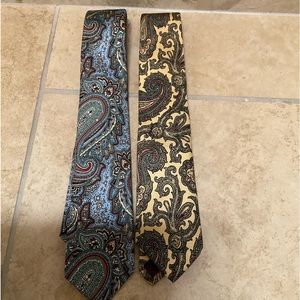 POLO BY RALPH LAUREN PAISLEY SILK TIES CAN BE PURCHASED SEPARATELY